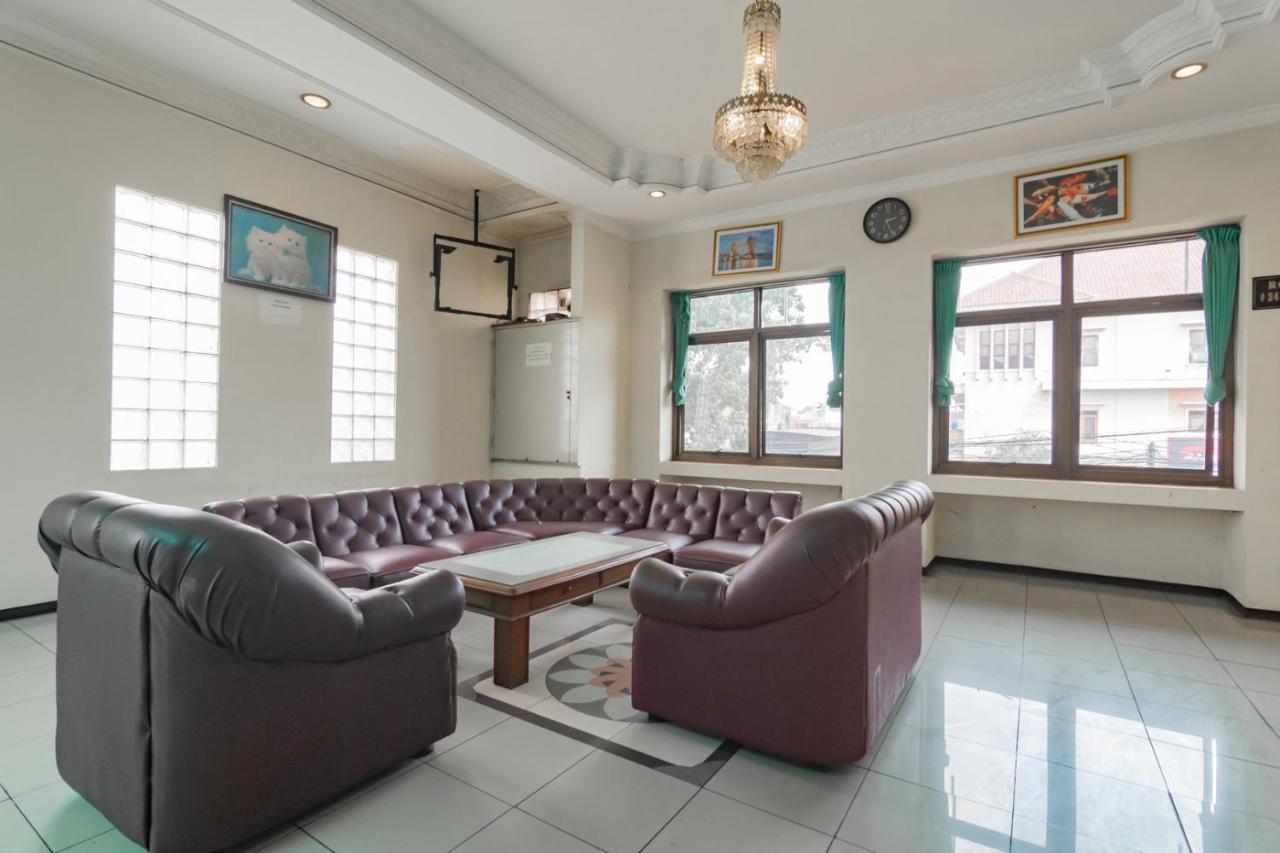 Reddoorz @ Achino Hotel Bandung Ngoại thất bức ảnh